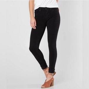 Levi's 311 Shaping Skinny Black 5 Pocket Denim Zippers on Interior Hems Jeans